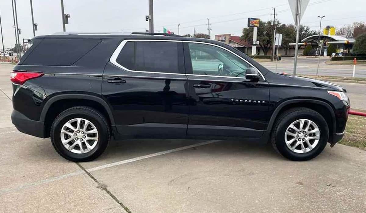 side view of a black 2018 Chevrolet traverse What Are the Best Years for The Chevy Traverse? (Full Details!)