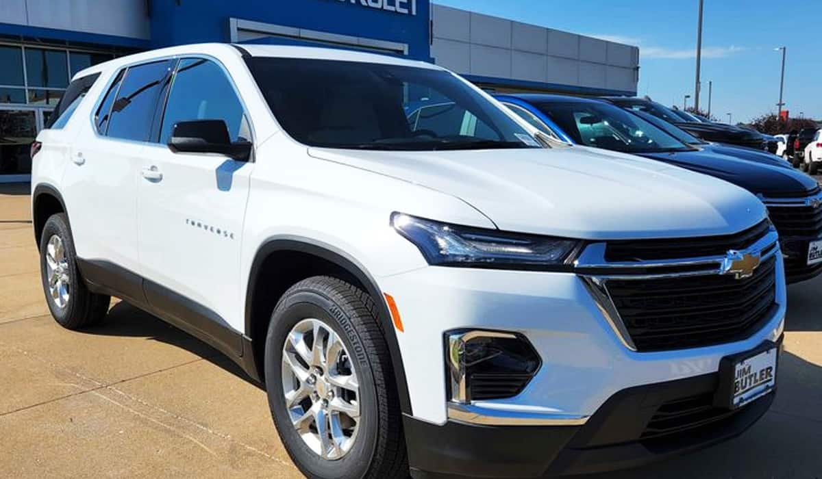 white 2022 chervolet traverse These Are The Chevy Traverse Years To Avoid (Maybe All Of Them?)