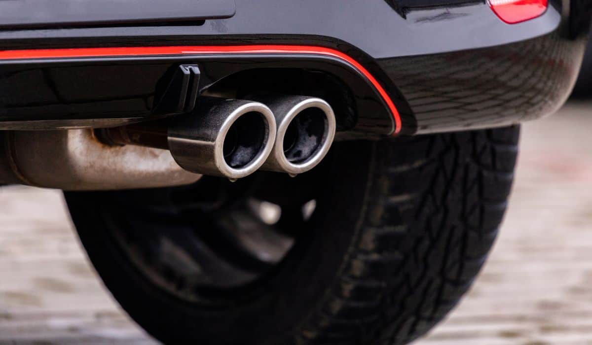 Car exhaust muffler