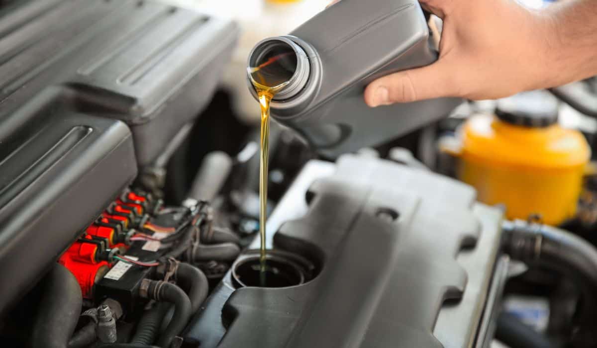 How Hot Does Car Engine Oil Get? Four Wheel Trends