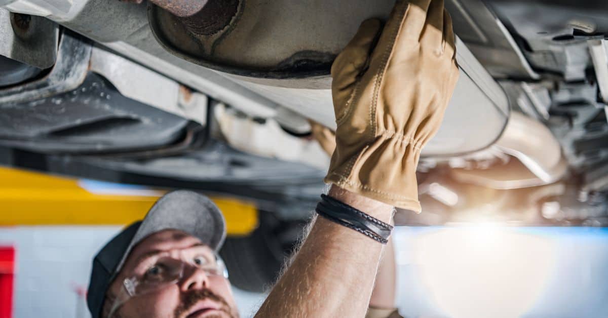 catalytic converter What does it mean when your catalytic converter glows red?