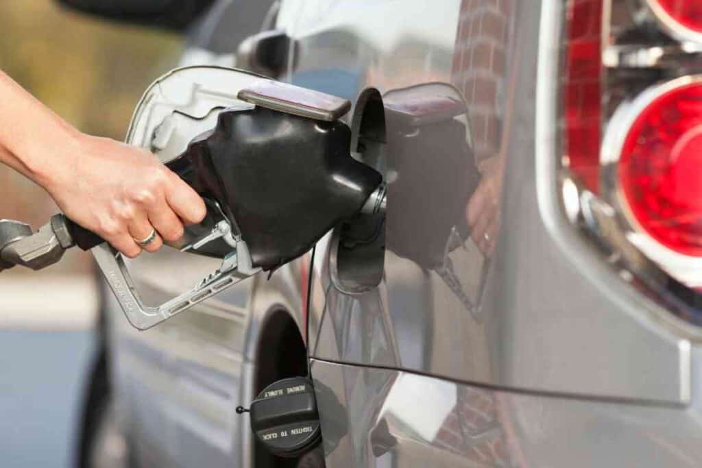 Can You Leave A Car Battery On While Getting Gas? Four Wheel Trends