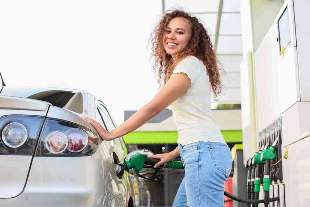 Can You Leave A Car Battery On While Getting Gas? Four Wheel Trends