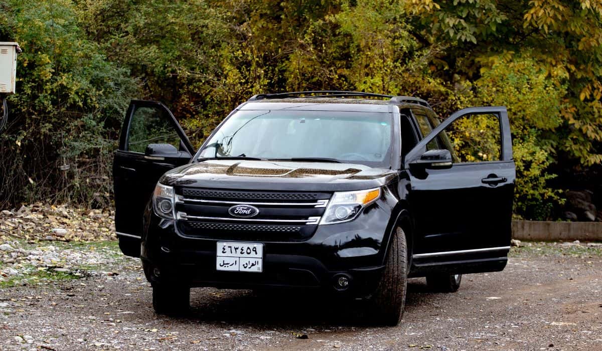 Ford explorer black edition