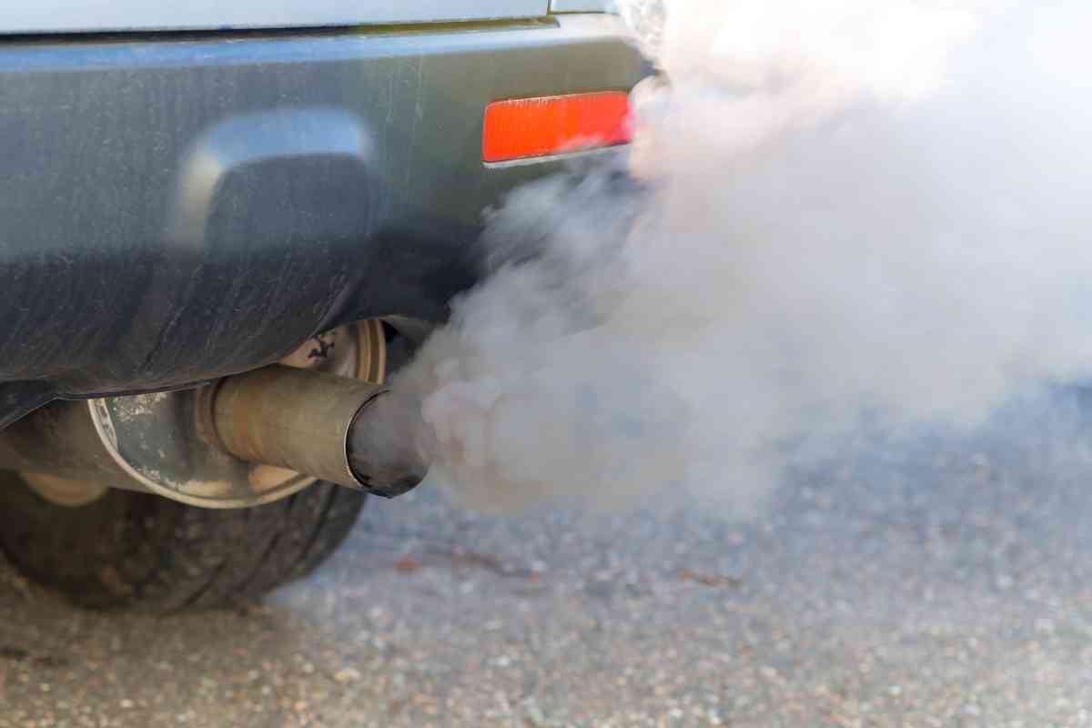 Can a Bad Catalytic Converter Cause a Car to Run Rich? - Four Wheel Trends