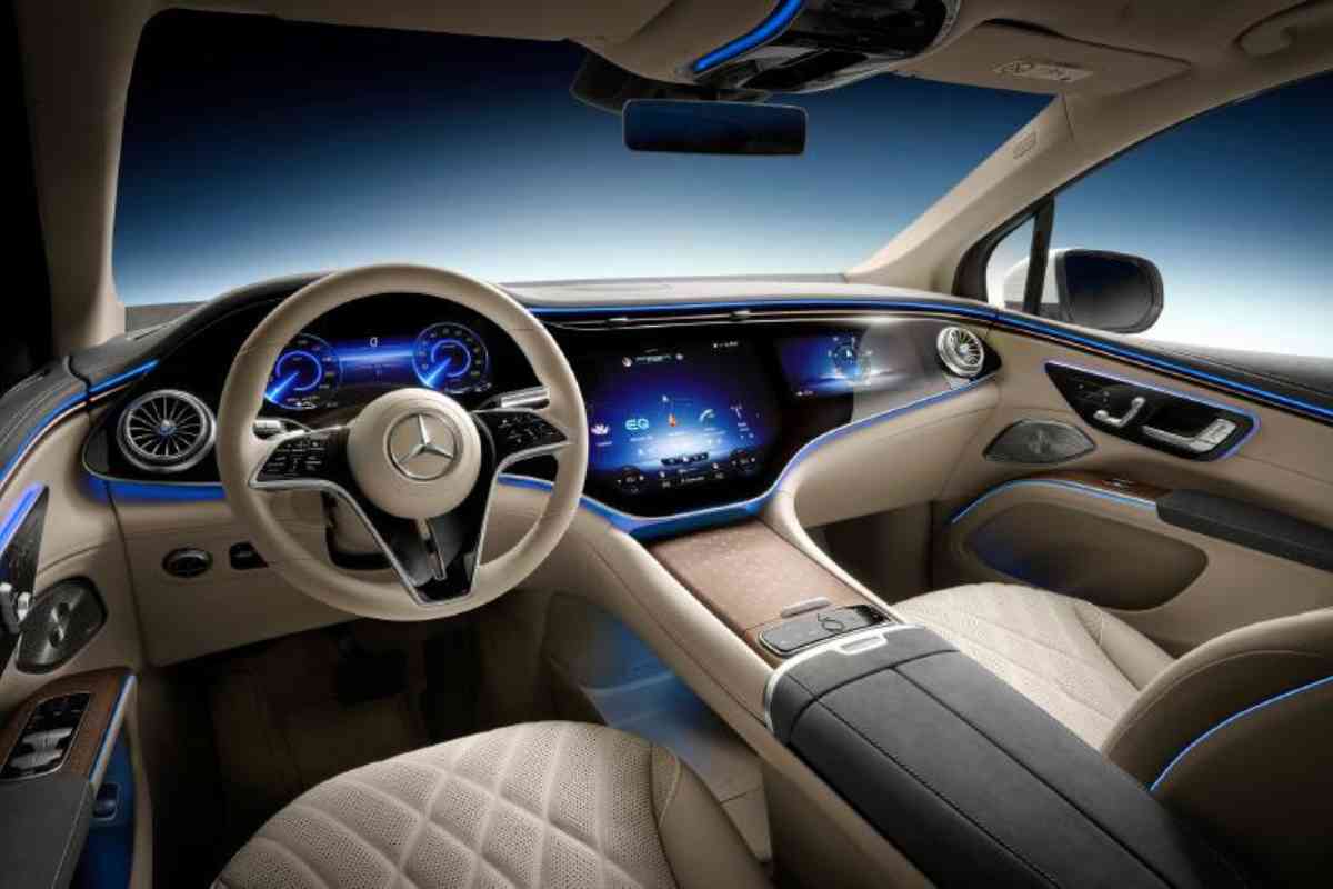 Mercedes Remote Start 3 BMW vs Mercedes: Which Luxury Car Brand is Better?