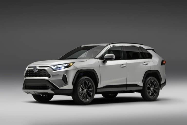 Toyota RAV4 Hybrid Tow Capacity: Essential Facts for Drivers