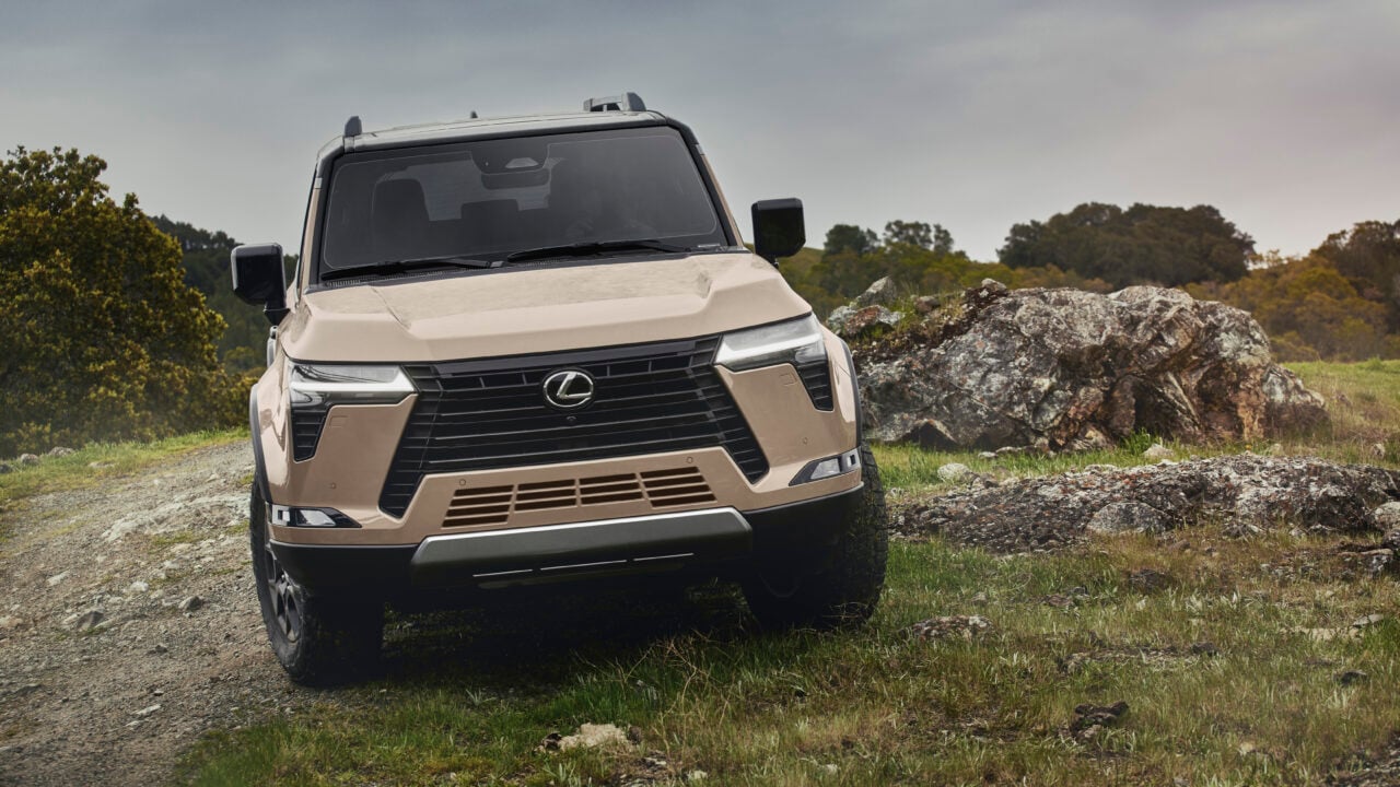 2024 Lexus GX Overtrail 005 Unveiling the All-New 2024 Lexus GX 550: A Perfect Blend of Luxury and Off-Road Prowess