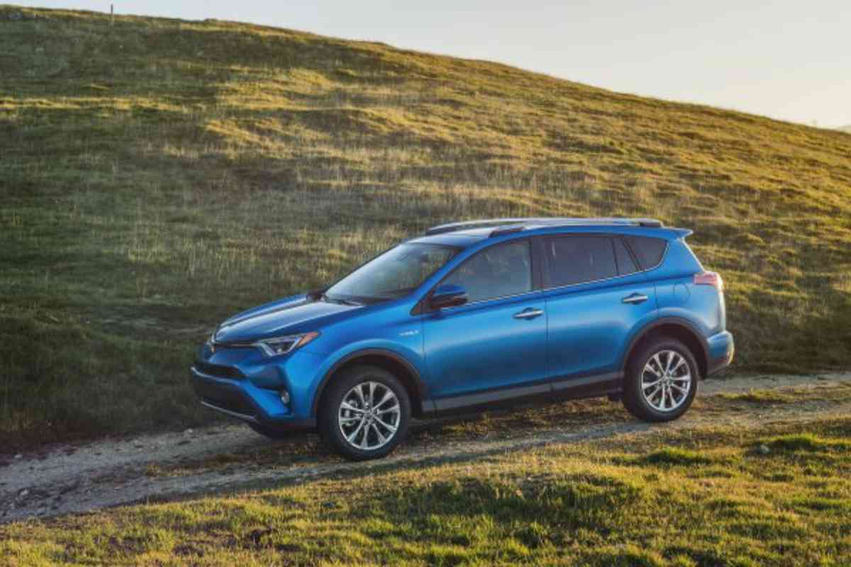 10 Best Used Cars For New Drivers Under $15,000: Safe, Reliable, And Easy To Drive Choices 4 rav4 vs rav4 hybrid 2 10 Best Used Cars for New Drivers Under $15,000: Safe, Reliable, and Easy to Drive Choices