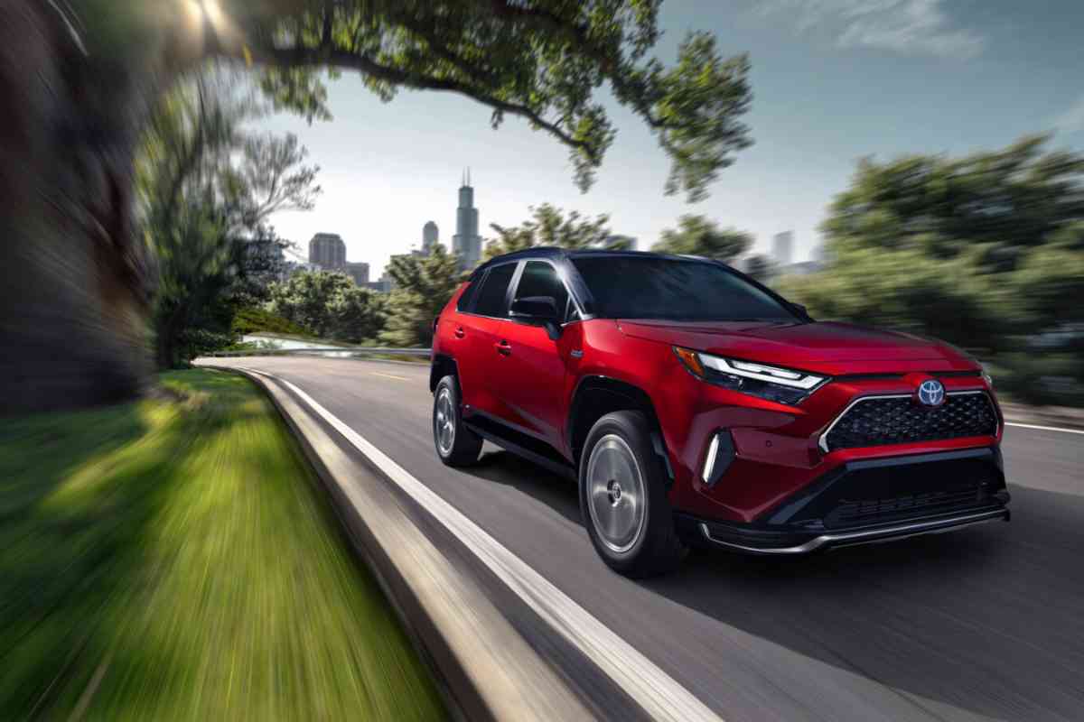 is the rav4 always in 4wd 1 1 Is The Toyota RAV4 AWD Always On? Understanding Your SUV's Drive System