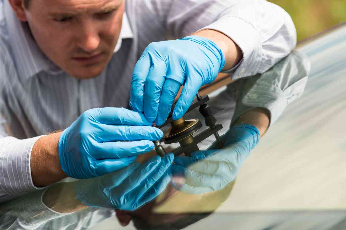 Windshield Maintenance and Repair 5 Windshield Maintenance and Repair: Ensuring Clear Visibility and Safety for Your Drive