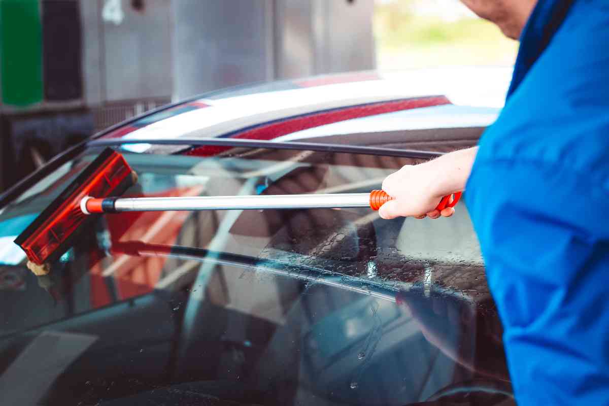 Windshield Maintenance and Repair 7 Windshield Maintenance and Repair: Ensuring Clear Visibility and Safety for Your Drive