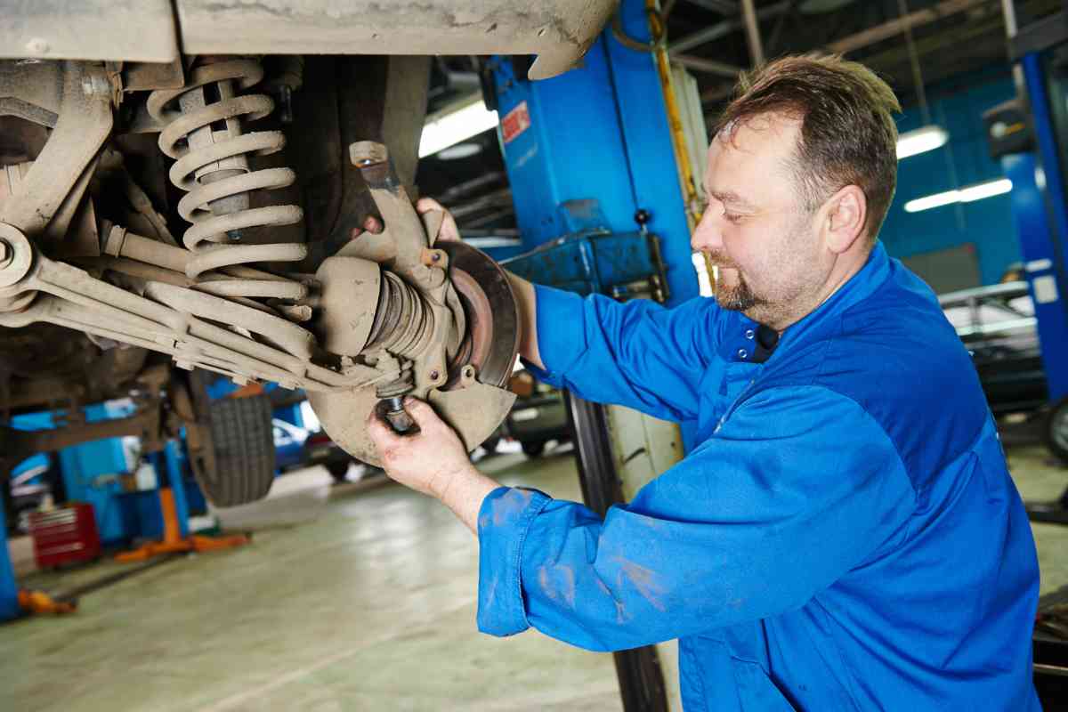 basics of car suspsension 1 1 The Basics of Car Suspension System: Your Guide to Understanding and Maintaining a Smooth Ride