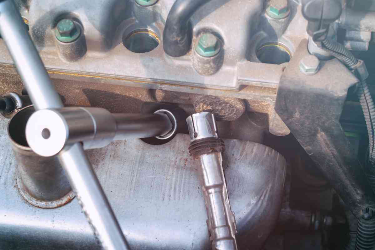 understanding and replacing spark plugs 1 1 Understanding and Replacing Spark Plugs: Your Essential Guide to Maintaining Engine Health