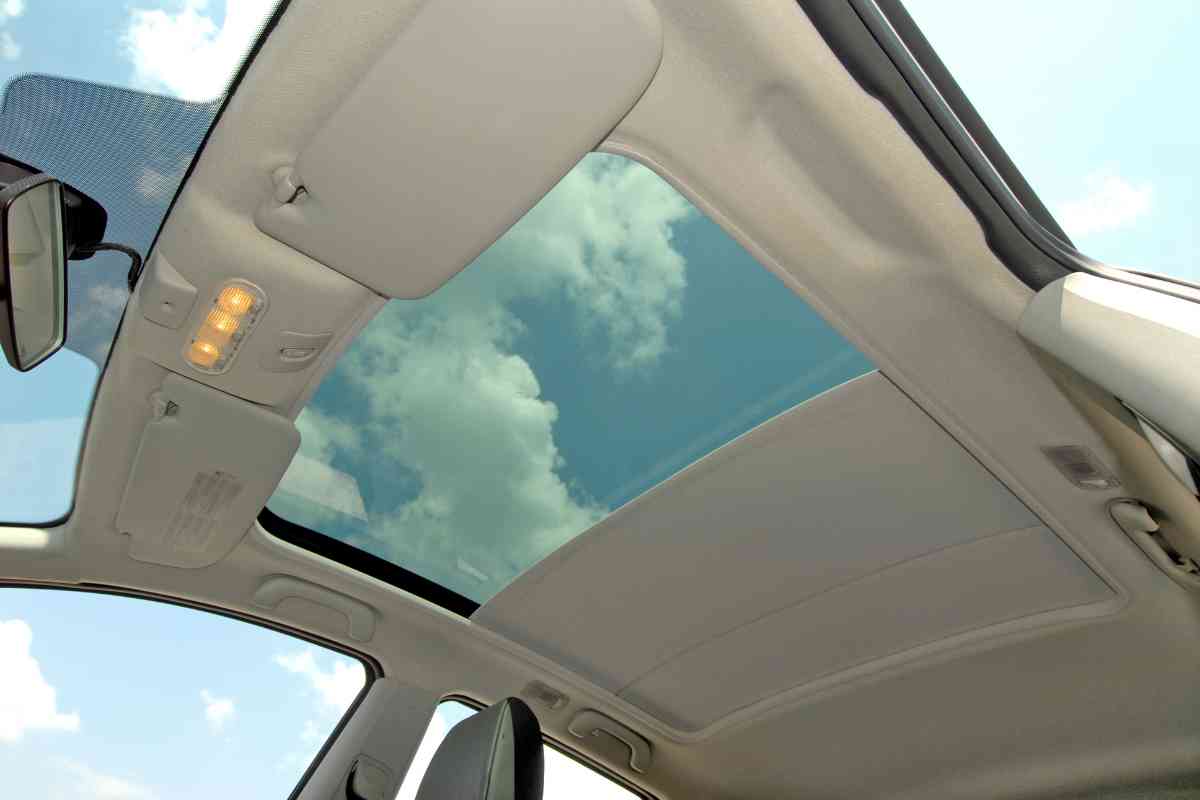how much headroom to you lose with a sunroof How Much Headroom Do You Lose with a Sunroof? Explained.