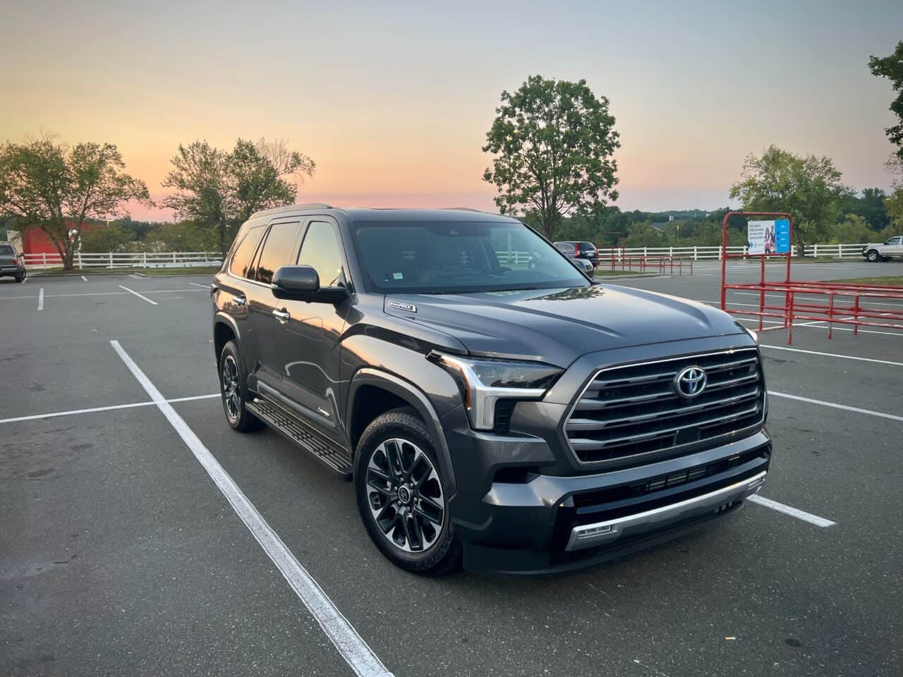 2023 Toyota Sequoia with mcKee's 37 Deep Gloss sealant wax installed. Photo taken 5 months after install.