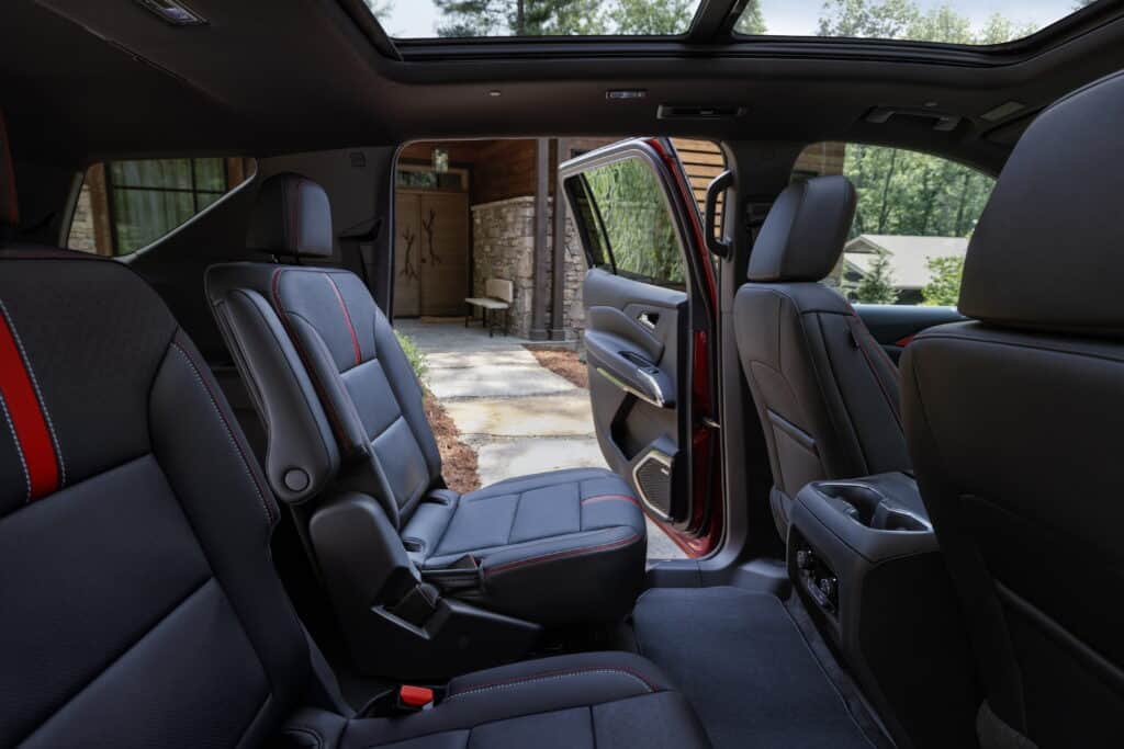2025 Chevrolet Traverse: The Bold SUV Upgrade for Power, Style, and ...