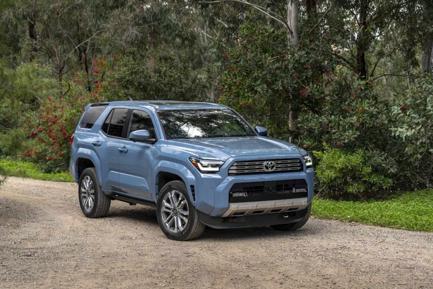2025 Toyota 4Runner Limited HeritageBlue 01 1500x1001 1 The 2025 Toyota 4Runner: An SUV Enthusiast’s Dream (Mostly)