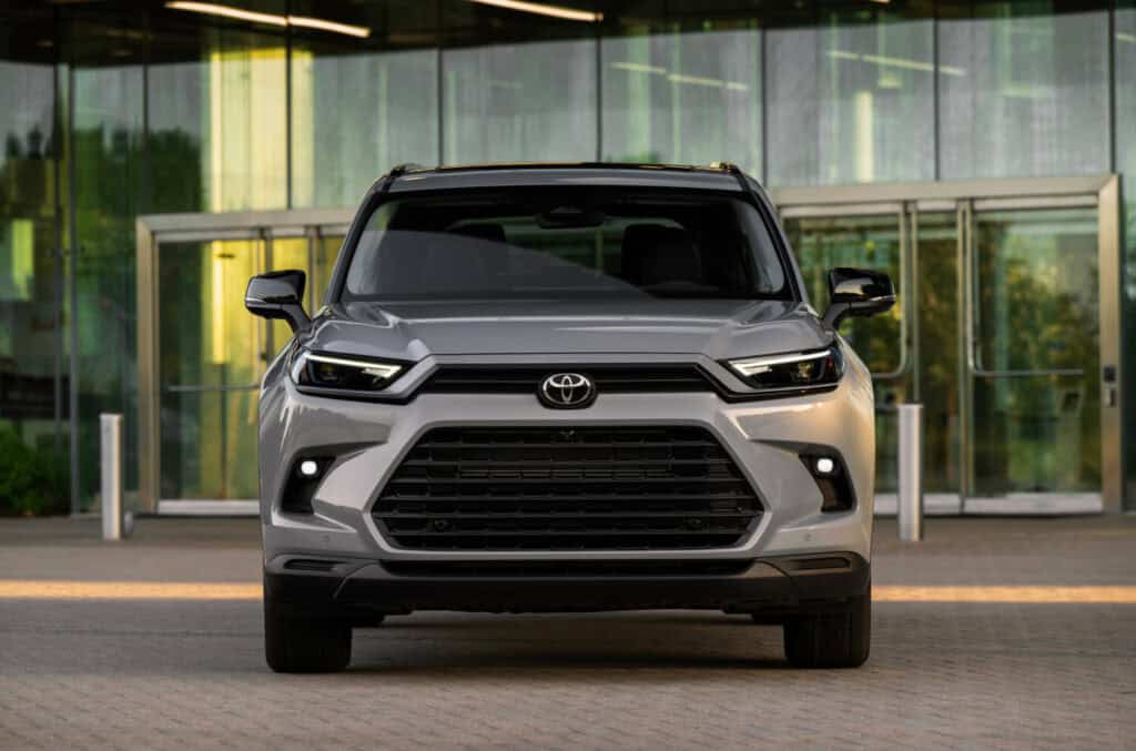 2025 Toyota Grand Highlander: The SUV Built for Big Families and Big